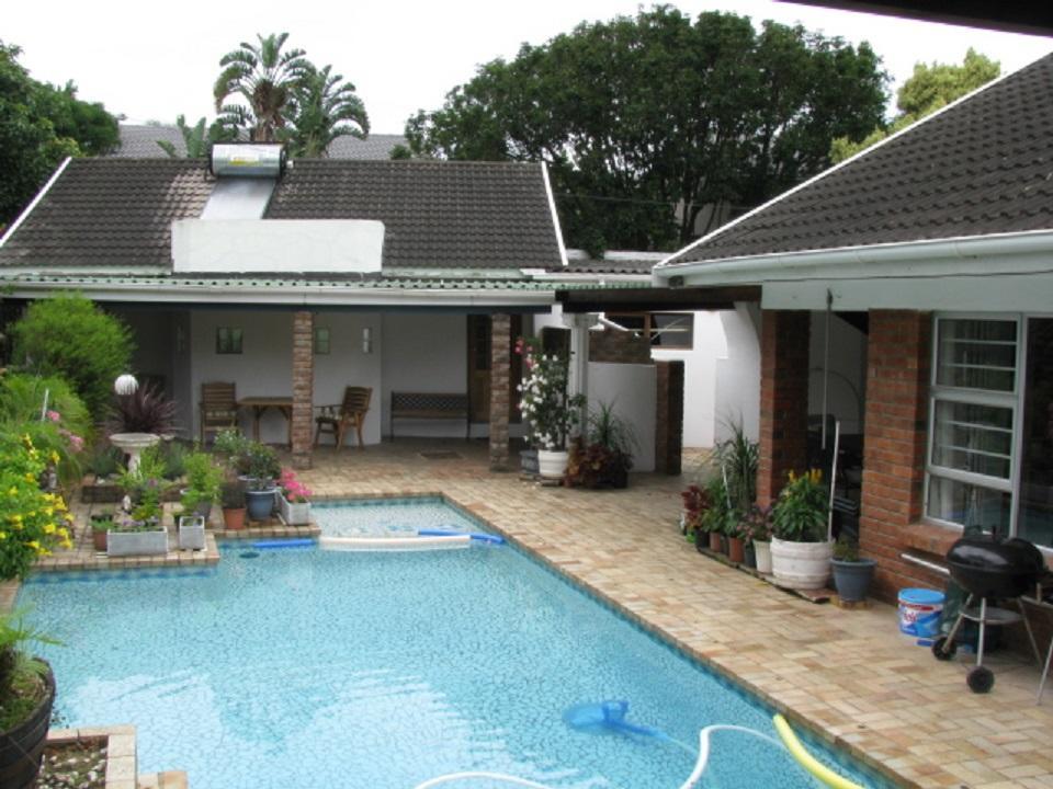 Bed and Breakfast Sounds Of The Sea East London Exterior foto
